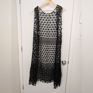 CROCHET BLACK CARDIGAN SIZE MEDIUM/LARGE